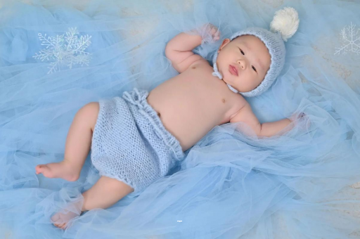 伊春宝宝吐奶黄色 伊春宝宝吐奶黄色