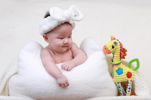 伊春宝宝几个月翻身 伊春宝宝几个月翻身